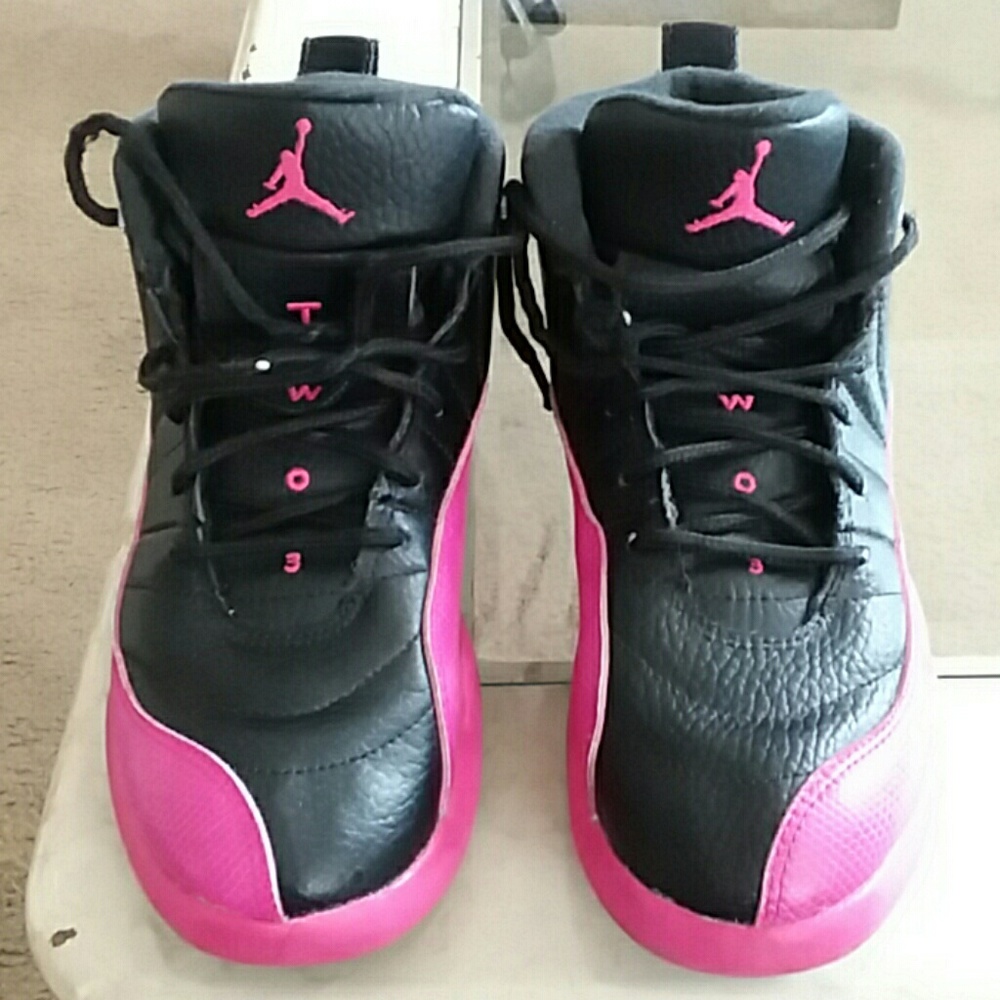 Jordan Retro 12 kids